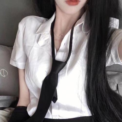 女人之湖